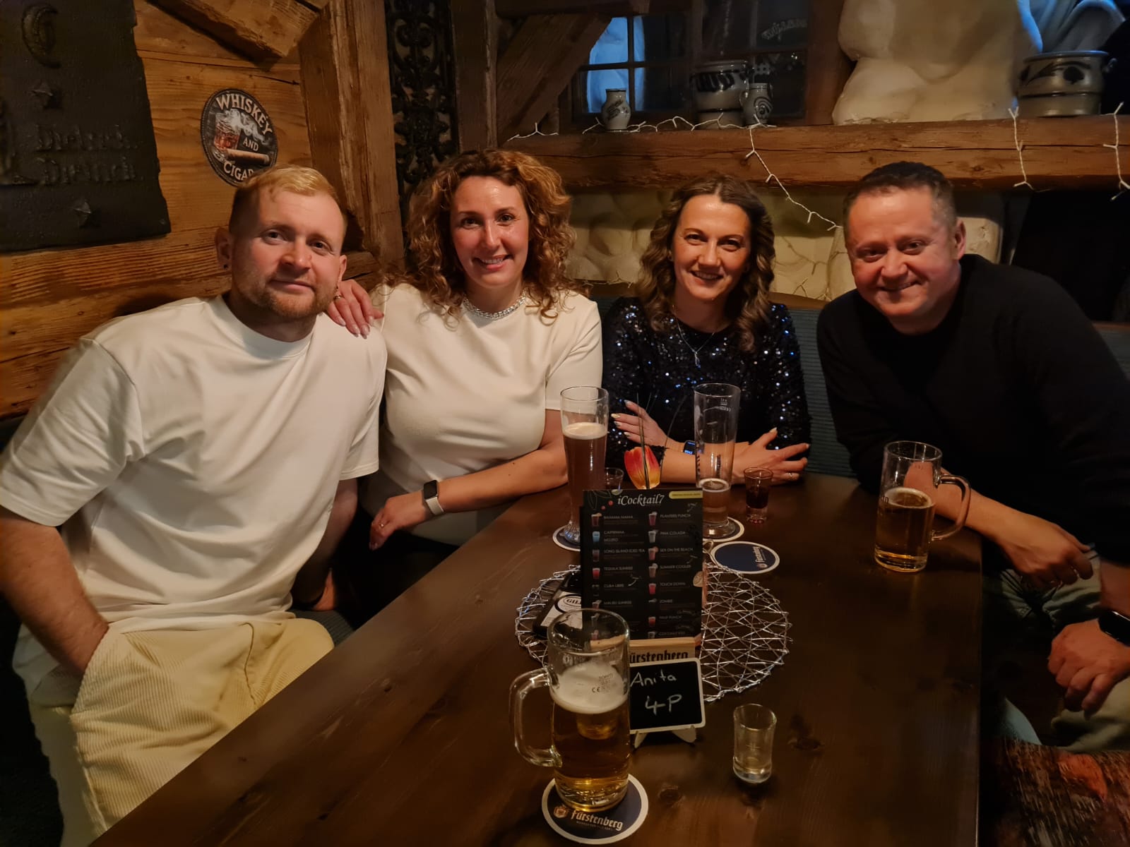 Moonlight Lounge - WhatsApp Image 2026-01-04 at 22.52.24.jpeg